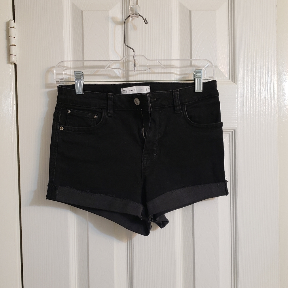 Zara Trufaluc High Waisted Black Shorts